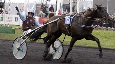Jean-Michel Bazire e &laquo;Up and Quick&raquo; ganham o Prix d'Am&eacute;rique de Par&iacute;s (V&Iacute;DEO)