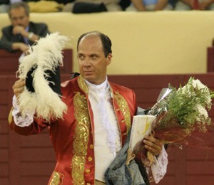 Paulo Caetano homenageado pela Tertúlia Tauromáquica Eborense