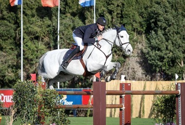 Triunfo de Gregory Whatelet no primeiro Grande Prémio do XXI Circuito Hípico del Sol