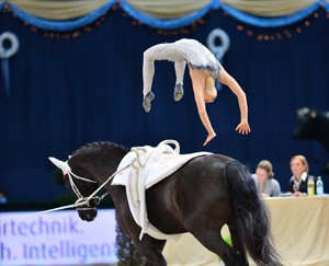 World’s best athletes ready to fly high at FEI World Cup™ Vaulting Final