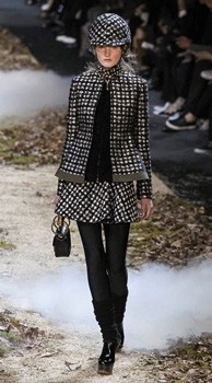 Moncler Gamme Rouge inspira-se na moda equestre (VÍDEO)