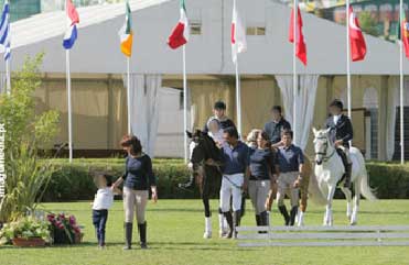 Sociedade Hípica Portuguesa — Campo Grande: 1 ou 2 meses de aulas de equitação desde 49€