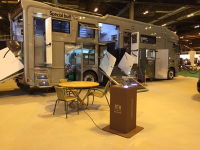 AT.M Horse Trucks escolheu o Madrid Horse Week para revelar o camião “DAF Xf Big Cabine”