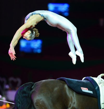 Paris and Madrid get new FEI World Cup™ Vaulting season off to flying start