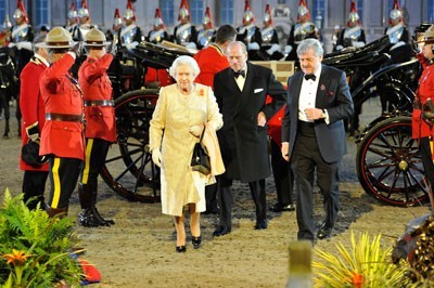 Desfile de 900 Cavalos no 90º aniversário da Rainha Isabell II