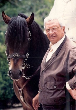 Faleceu o Dr. Guilherme Borba