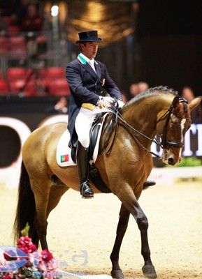 CDI3* Lier: Ucraniana Inna Logutenkova ganha o G.P. Freestyle; Daniel Pinto em terceiro